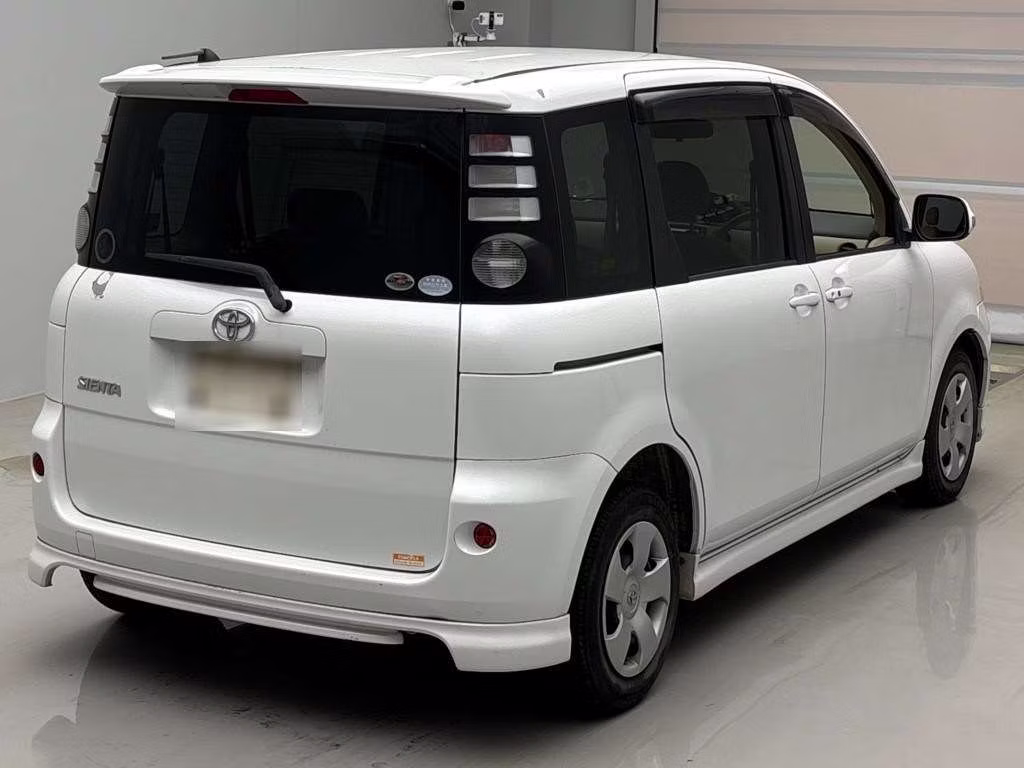 TOYOTA SIENTA