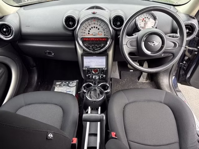 MINI CROSSOVER