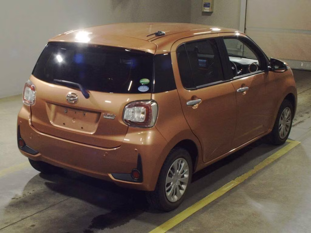 DAIHATSU BOON