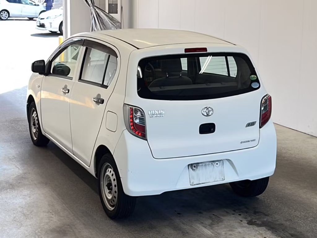 TOYOTA PIXIS EPOCH