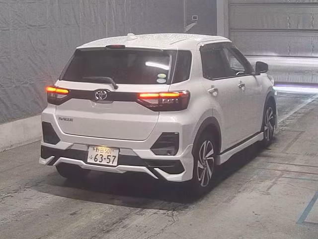 TOYOTA RAIZE