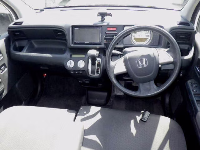 HONDA LIFE