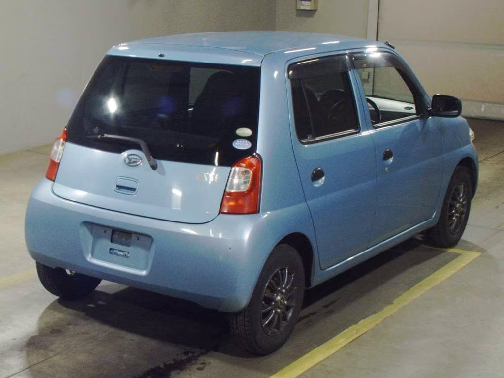 DAIHATSU ESSE
