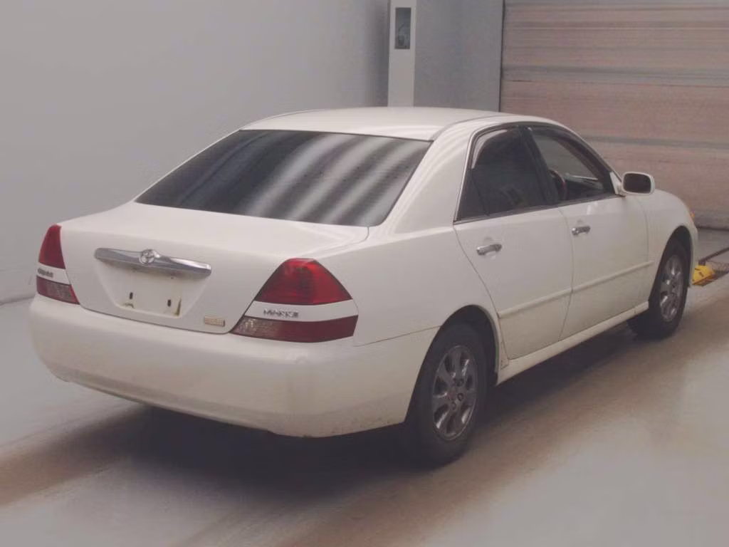 TOYOTA MARK II