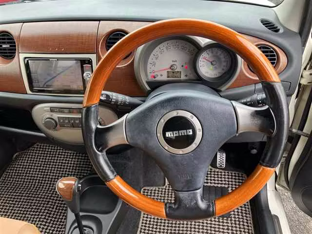 DAIHATSU MIRA GINO