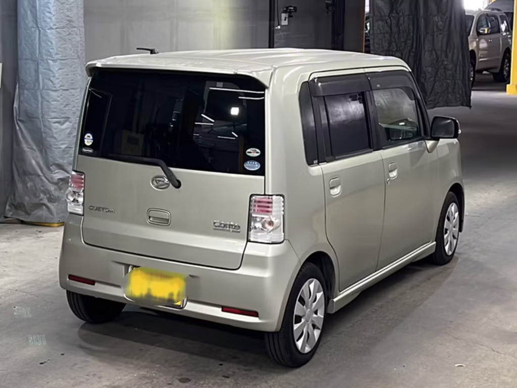 DAIHATSU MOVE CONTE