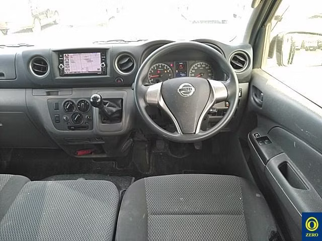 NISSAN NV350 CARAVAN