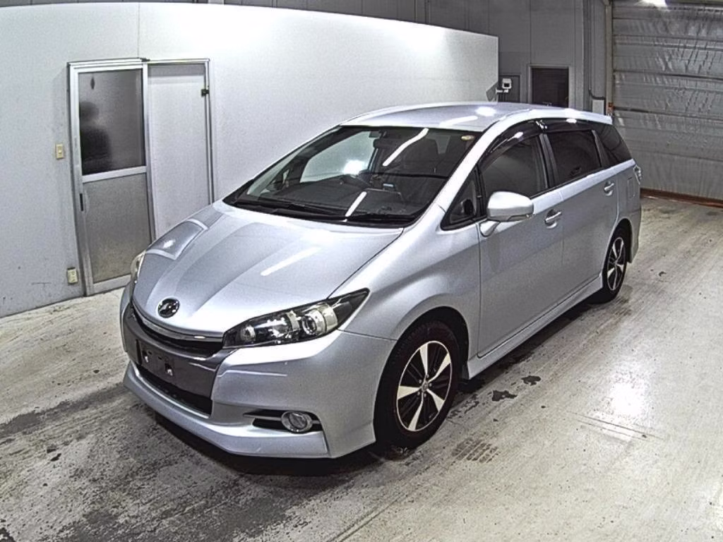 TOYOTA WISH