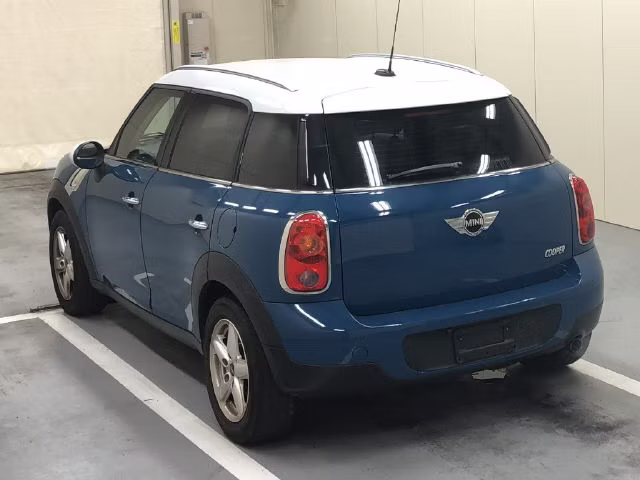 MINI CROSSOVER