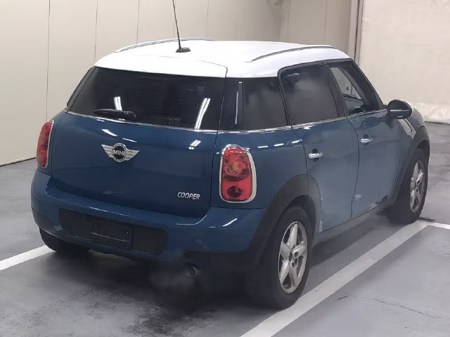 MINI CROSSOVER