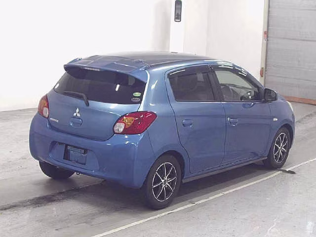 MITSUBISHI MIRAGE