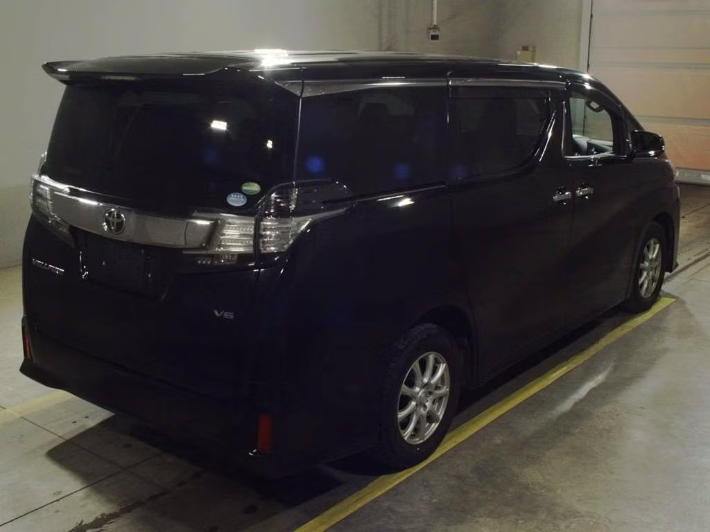 TOYOTA VELLFIRE