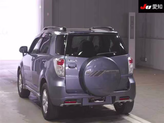 TOYOTA RUSH