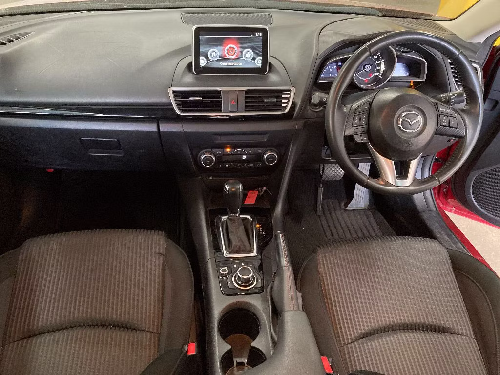 MAZDA AXELA