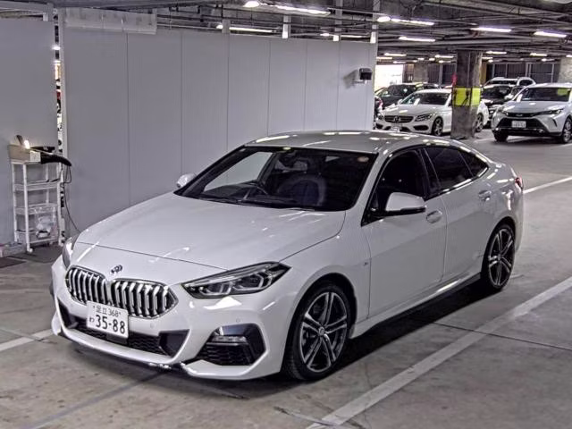 BMW 1-SERIES