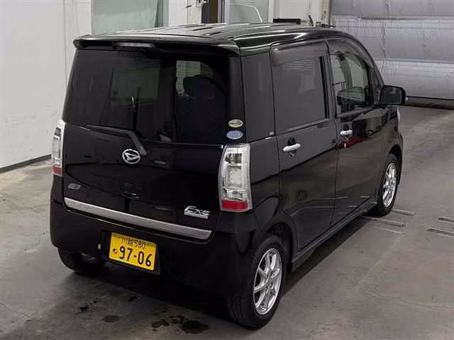 DAIHATSU TANTO EXE