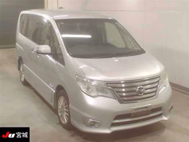 NISSAN SERENA
