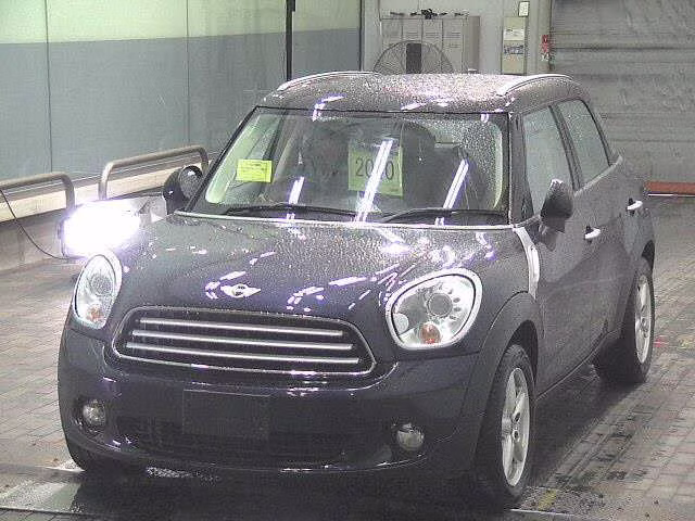 MINI CROSSOVER