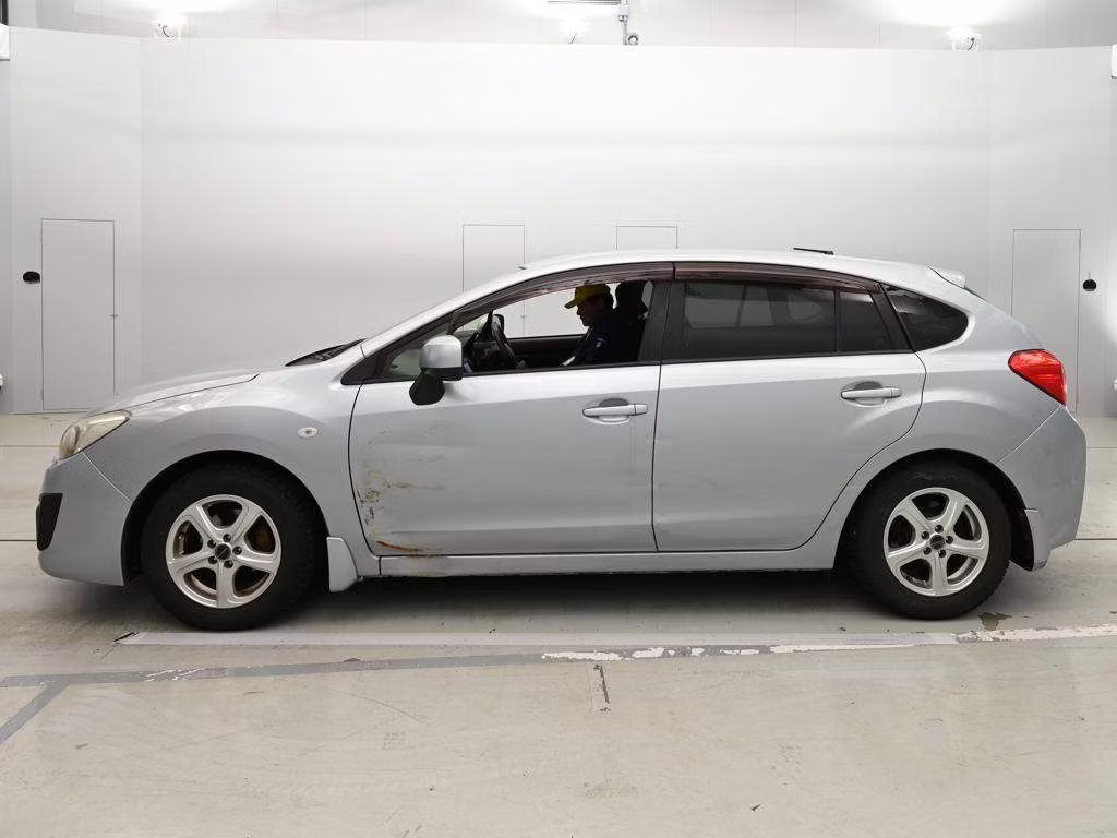 SUBARU IMPREZA