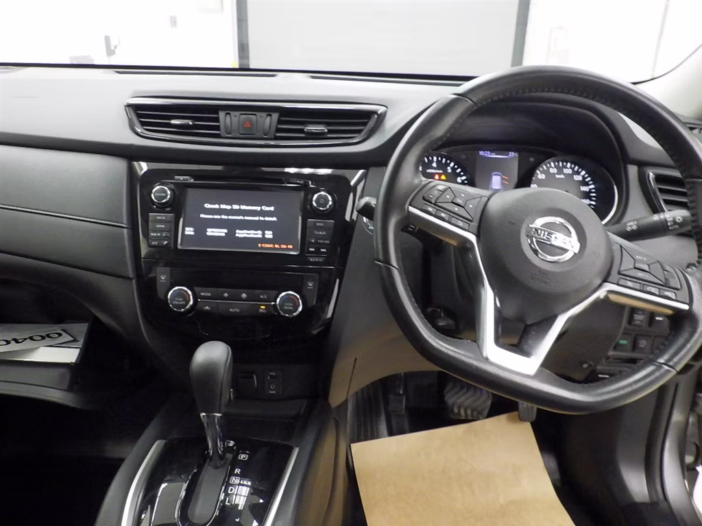 NISSAN X-TRAIL