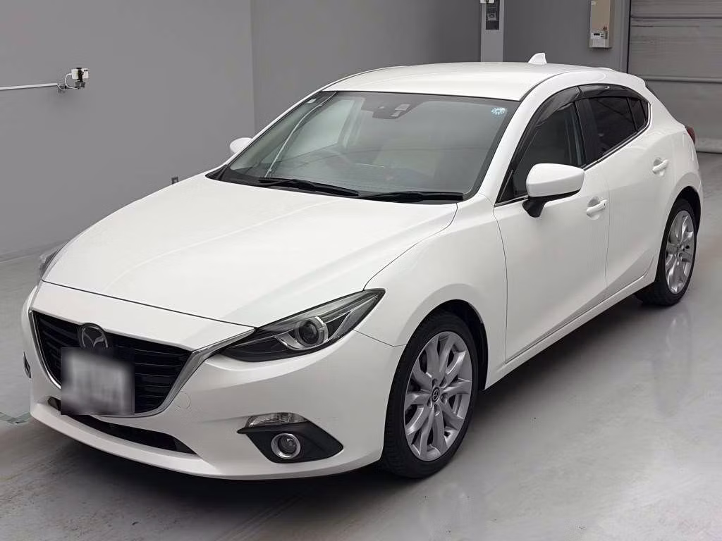 MAZDA AXELA