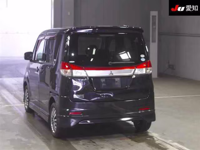 MITSUBISHI DELICA D:2
