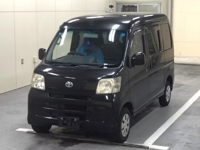 TOYOTA PIXIS VAN
