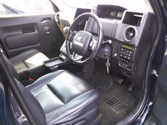 TOYOTA JPN TAXI