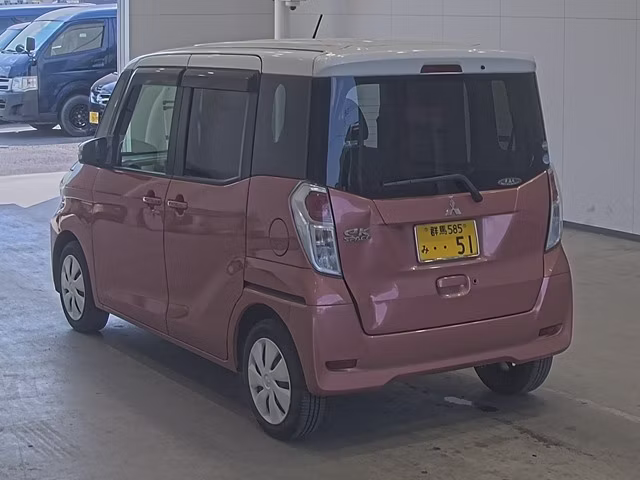 MITSUBISHI EK SPACE