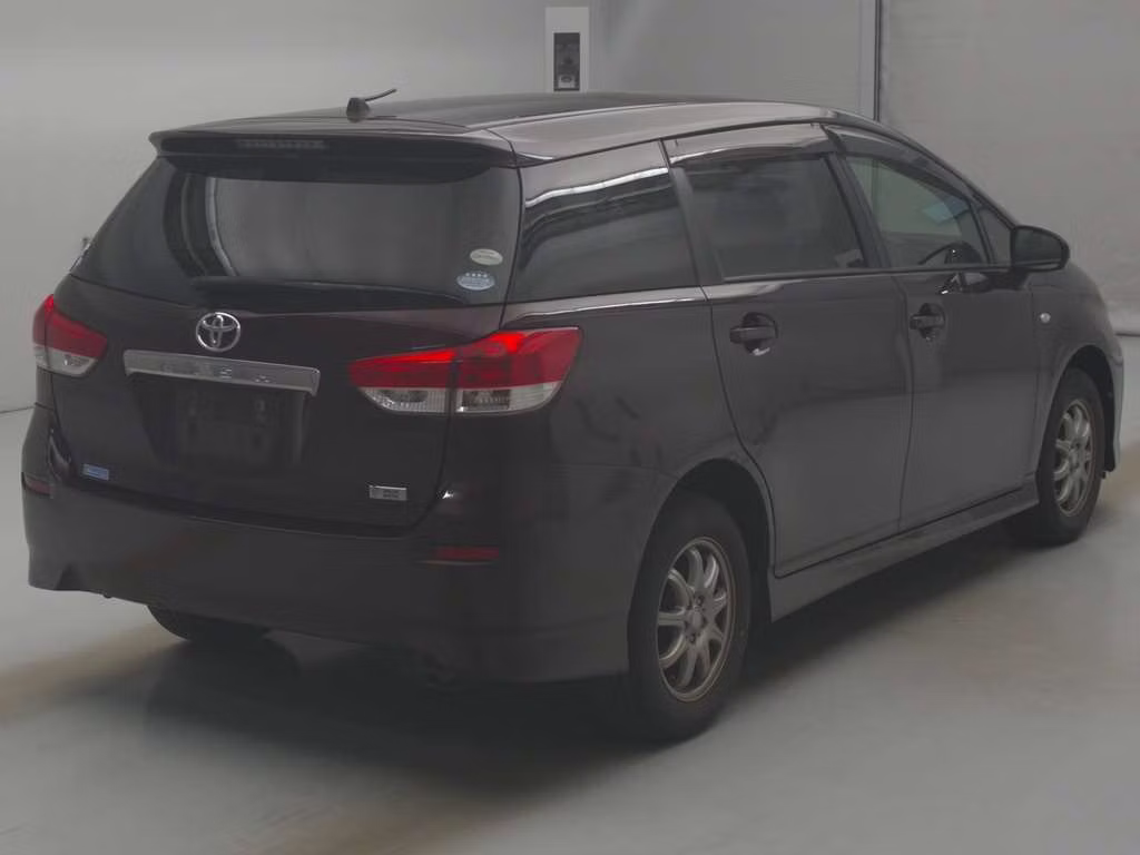 TOYOTA WISH