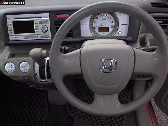 HONDA LIFE