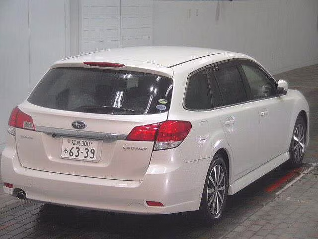 SUBARU LEGACY