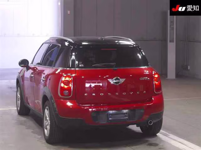 MINI CROSSOVER