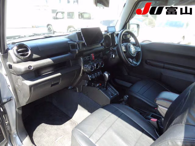 SUZUKI JIMNY SIERRA