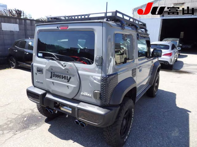 SUZUKI JIMNY SIERRA