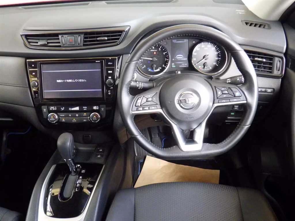 NISSAN X-TRAIL