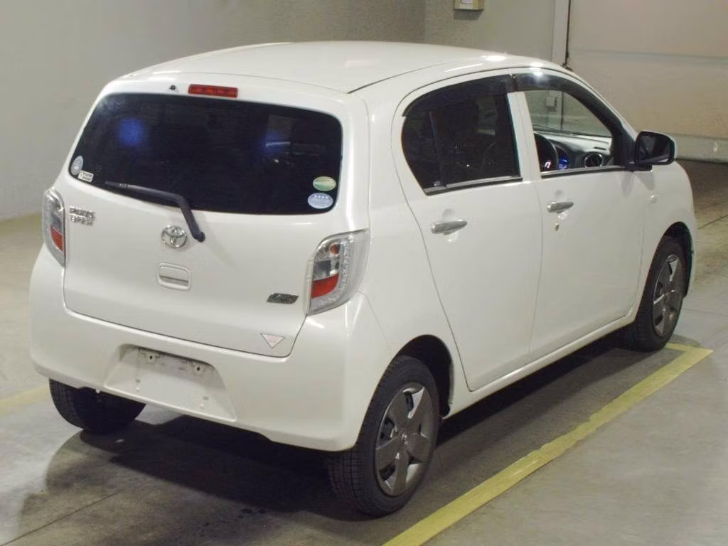 TOYOTA PIXIS EPOCH