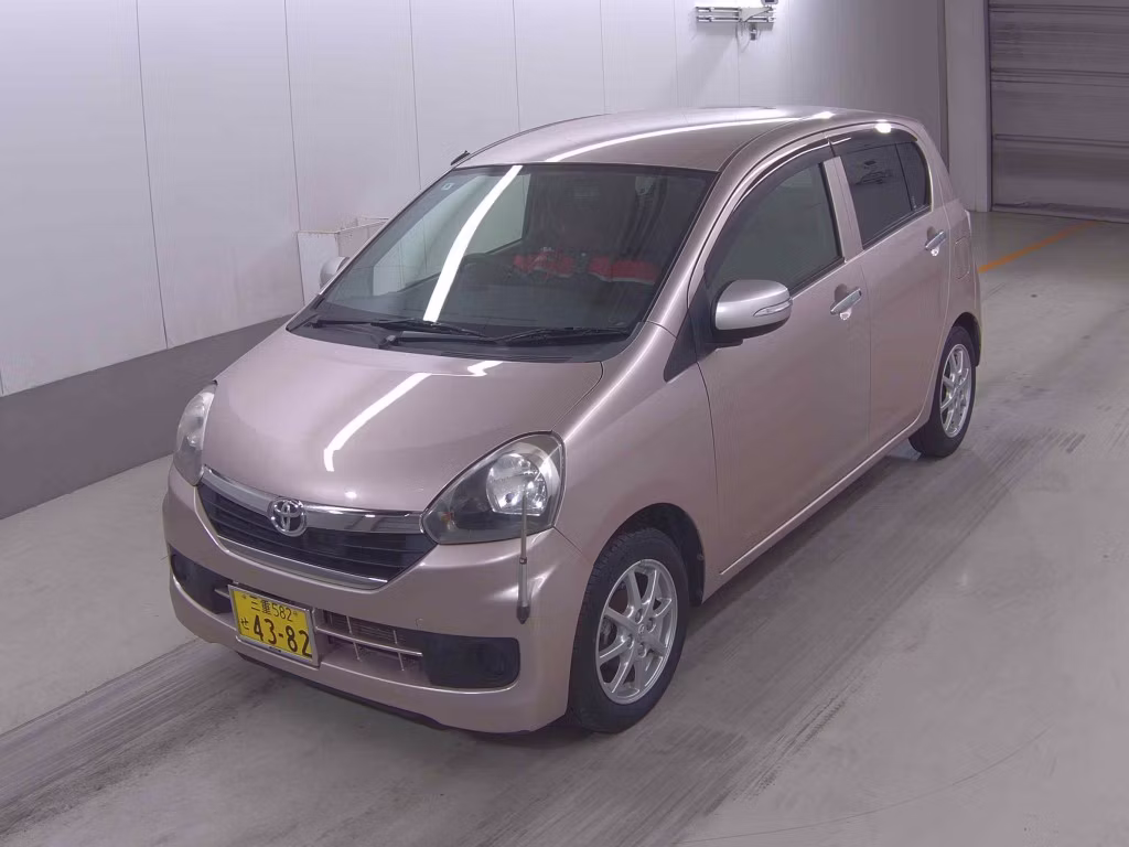 TOYOTA PIXIS EPOCH