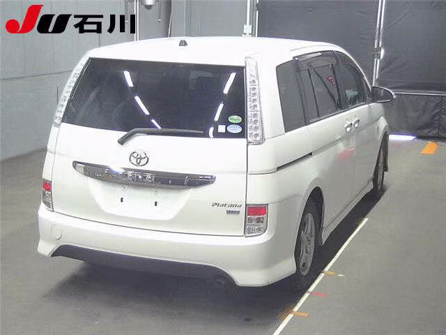 TOYOTA ISIS