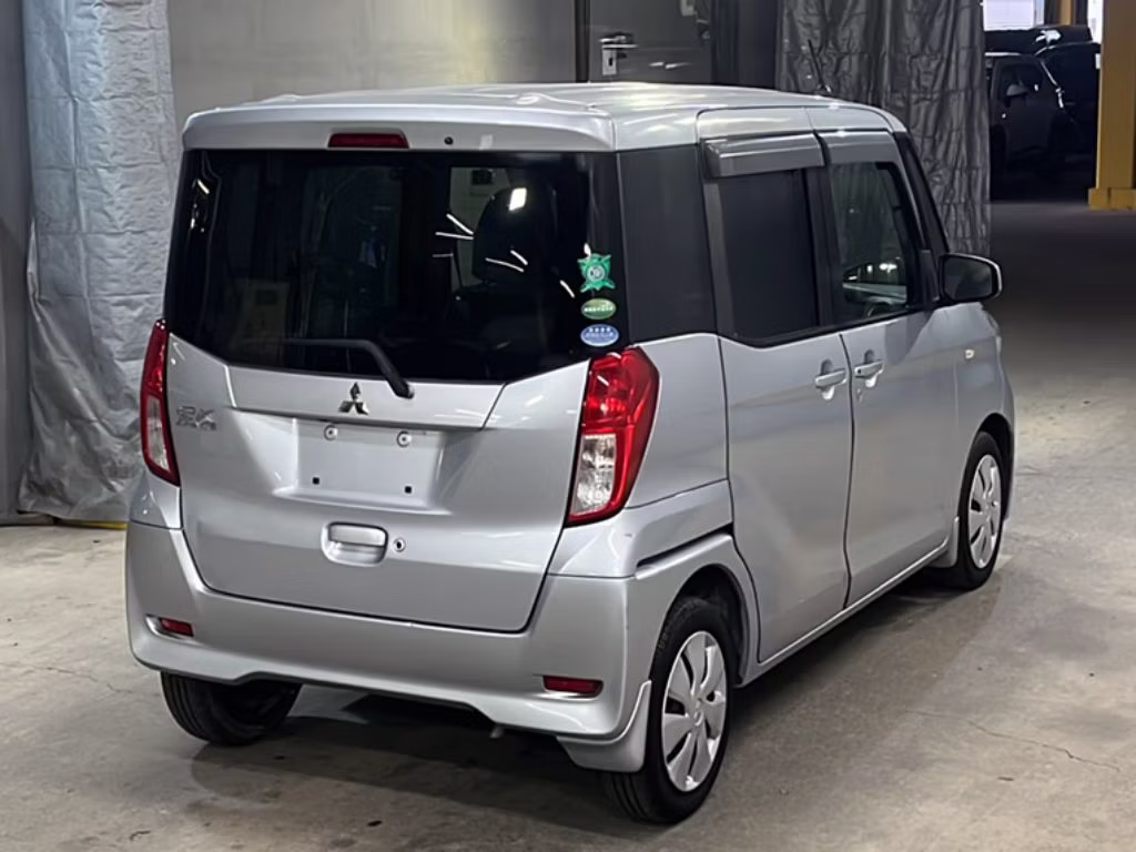 MITSUBISHI EK SPACE