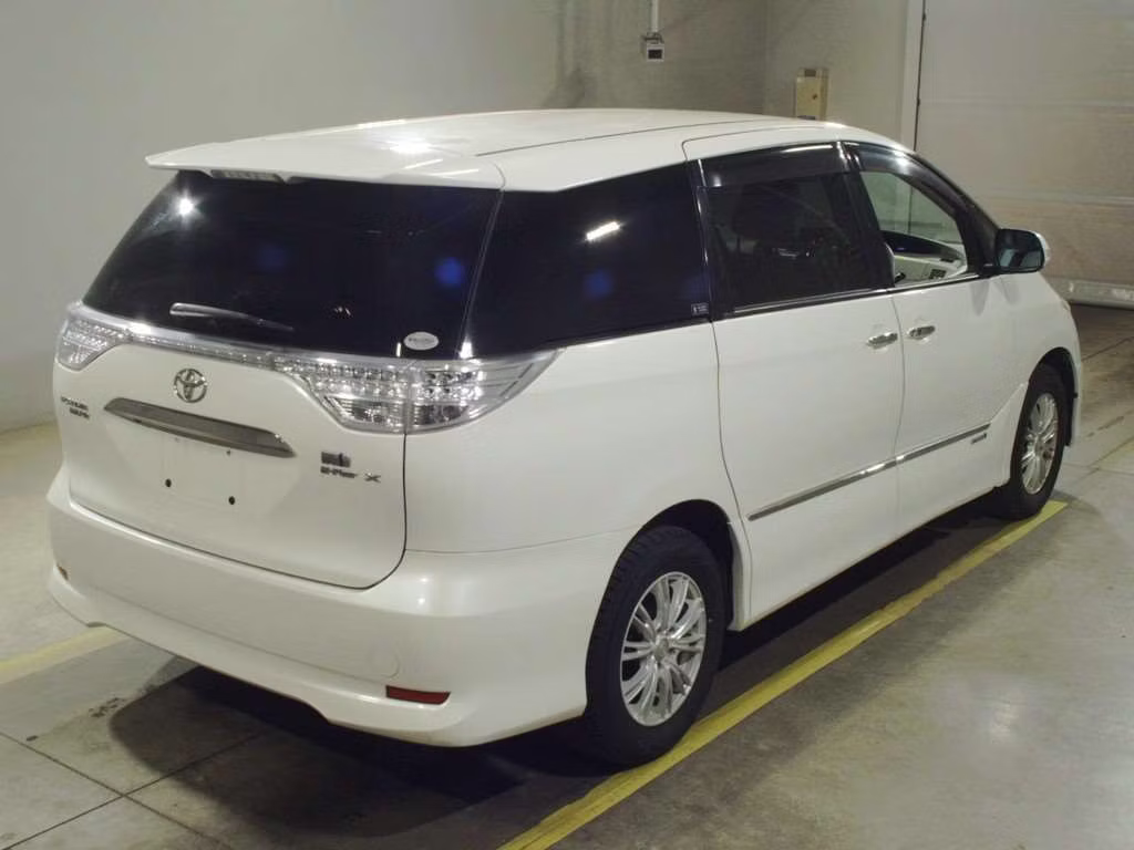 TOYOTA ESTIMA