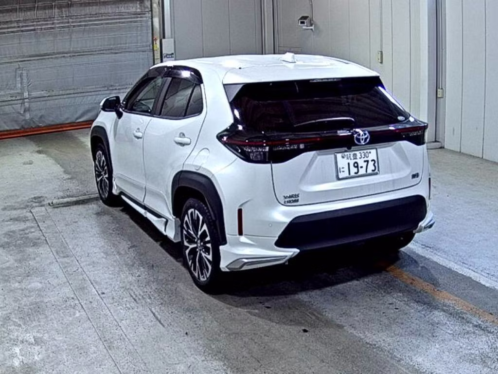 TOYOTA YARIS CROSS