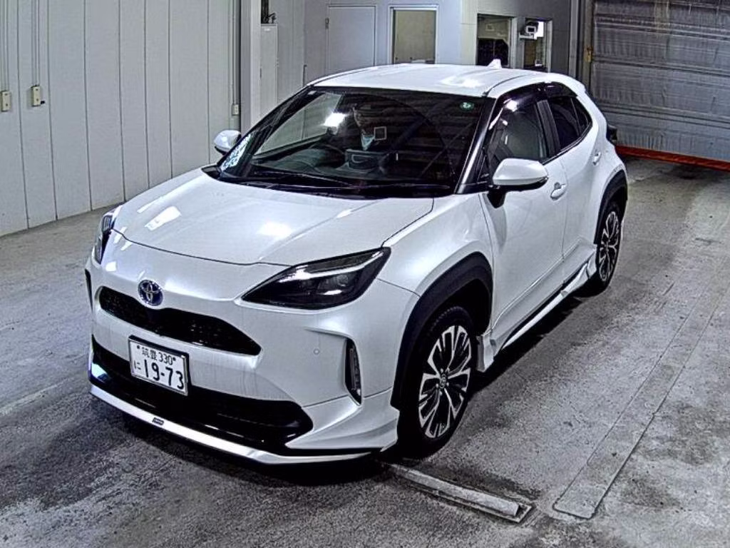 TOYOTA YARIS CROSS