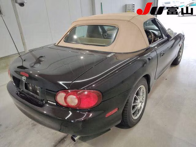 MAZDA ROADSTER