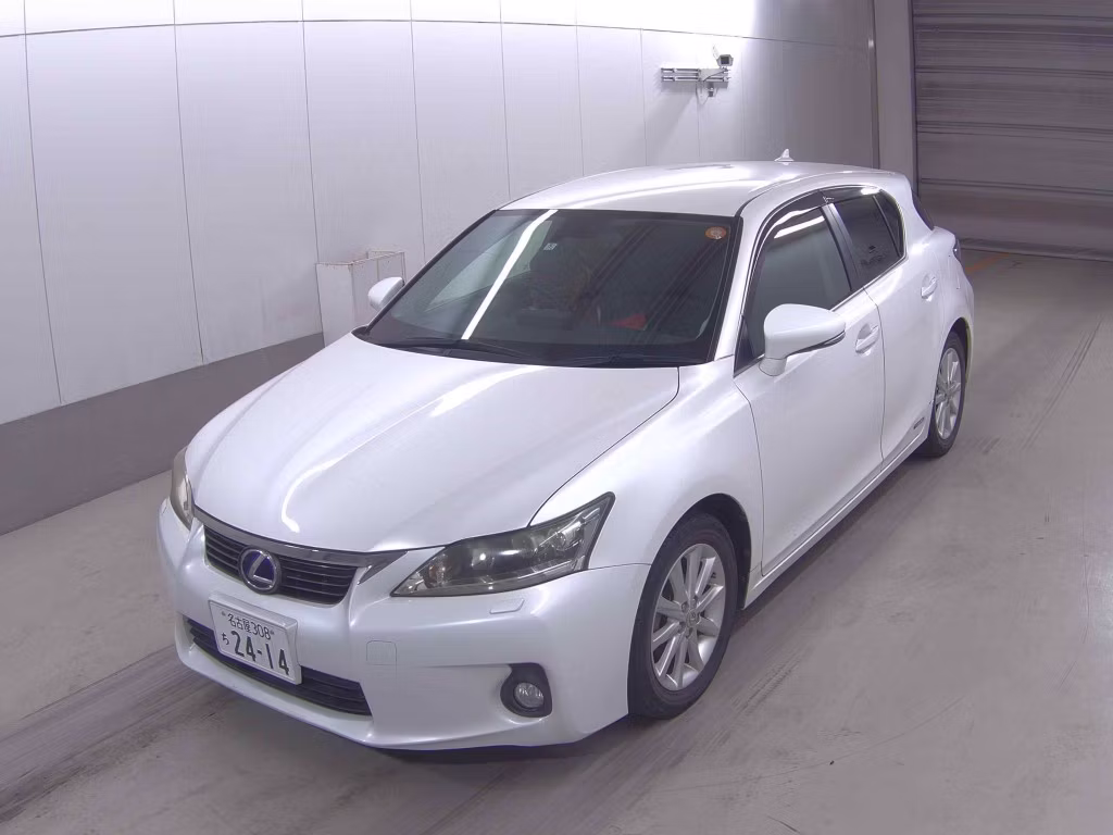 LEXUS CT200H