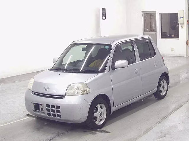 DAIHATSU ESSE