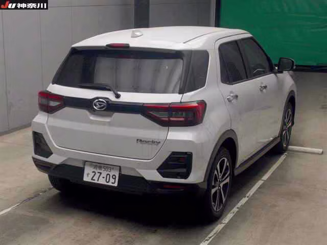 DAIHATSU ROCKY
