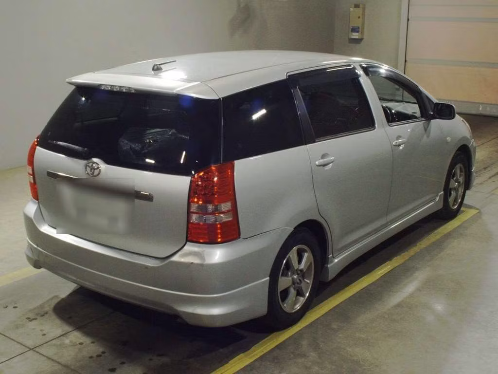 TOYOTA WISH