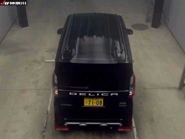 MITSUBISHI DELICA MINI