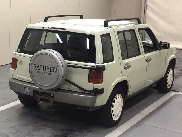 NISSAN RASHEEN